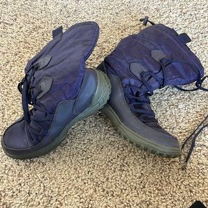 Purple Bass Danya snow boots
